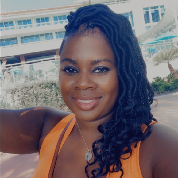 😉About me - your Posher!!!😘 - Picture 1 of 12